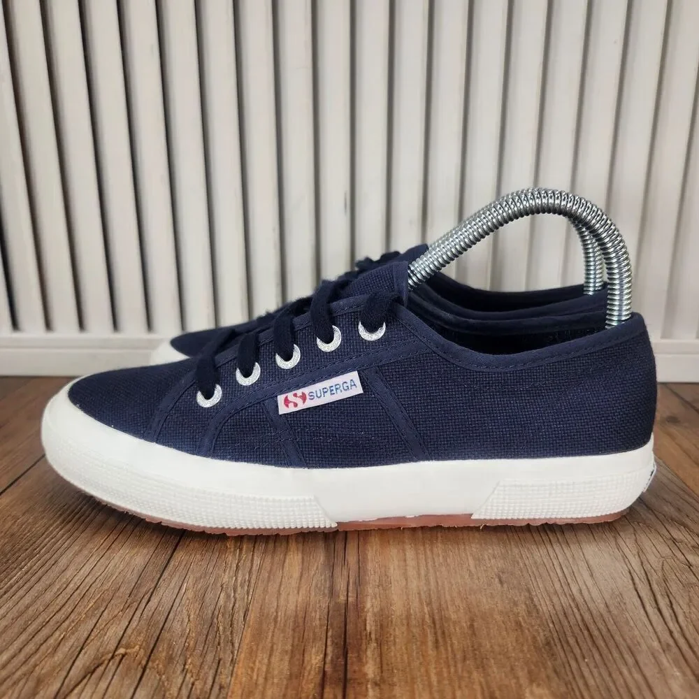 Superga used good